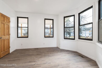 84 N Allen St unit 2, Albany, NY 12203 - photo 5
