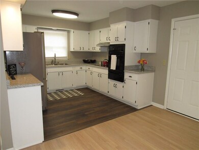 3051 Taylor Rd, Columbus, IN 47203 - photo 7