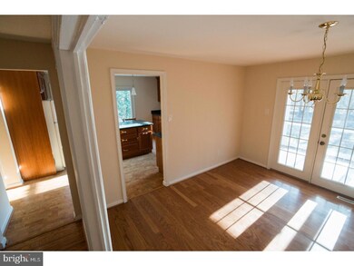 1232 Forge Rd, Cherry Hill, NJ 08034 - photo 5