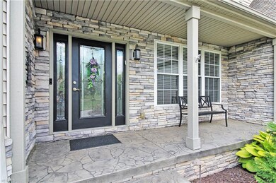 Front Porch ~ Perfect for Relaxing