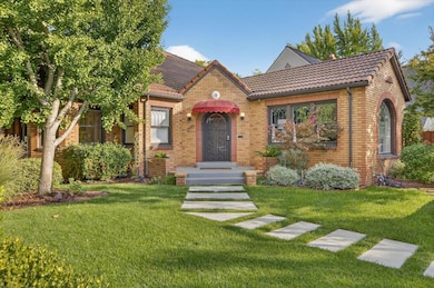 2701 Florence Place, Sacramento, CA 95818 - photo 5