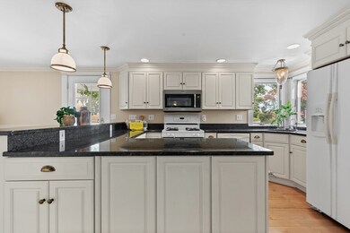 31 Overlea Ave, Saugus, MA 01906 - photo 6