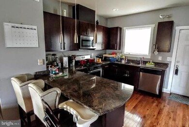 425 S 6th St, Camden, NJ 08103 - photo 3