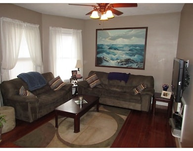 41 Farragut Ave unit 1, Medford, MA 02155 - photo 2