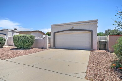 1435 E Kristal Way-3