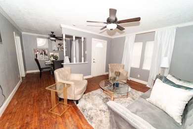 1502 Acacia Dr, Pasadena, TX 77502 - photo 3