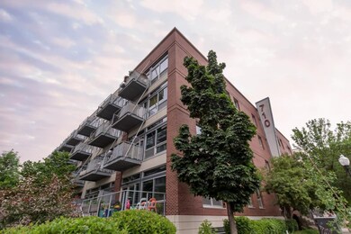 710 N 4th-1