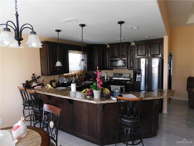 800 Windcrest Dr, Weslaco, TX 78596 - photo 4