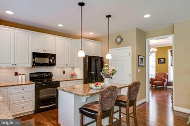 7280 Stoneleigh Ct, Hughesville, MD 20637 - photo 5