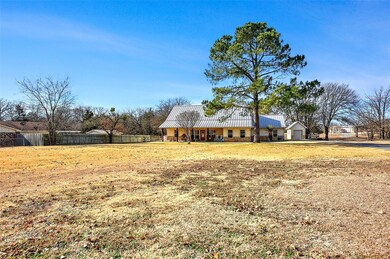 1169 Desvoignes Rd, Denison, TX 75021 - photo 4