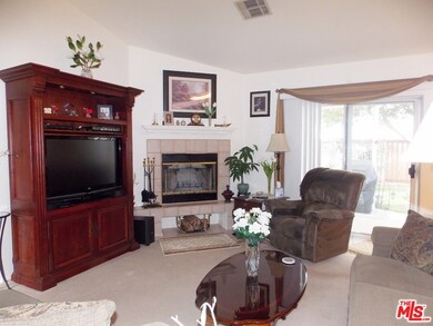 3294 Emerald St, Rosamond, CA 93560 - photo 5