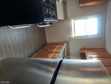 131 Sayre St, Elizabeth, NJ 07208 - photo 6