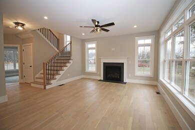 423 Blane Cir unit 5, Pembroke, NH 03275 - photo 7