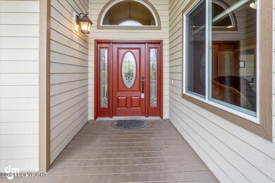 05-front exterior_IMG_2317