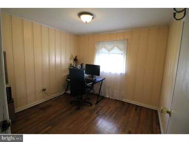 104 Kennedy Blvd, Somerdale, NJ 08083 - photo 5