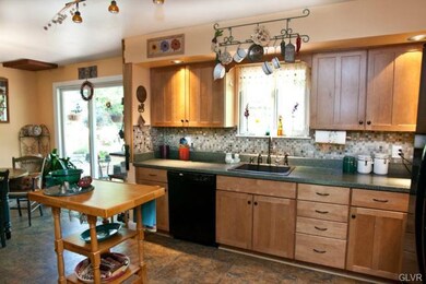 4533 Main Rd W, Emmaus, PA 18049 - photo 2