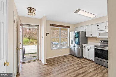 1135 Ingate Rd, Halethorpe, MD 21227 - photo 6