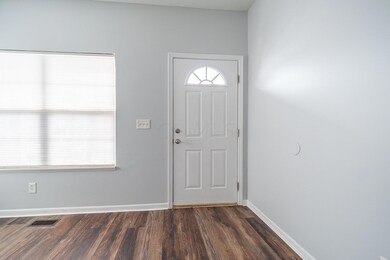 704 Wilke Pl-7