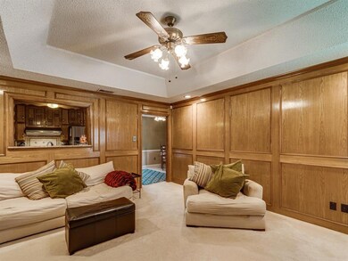 300 Carolyn Dr, Bedford, TX 76021 - photo 5