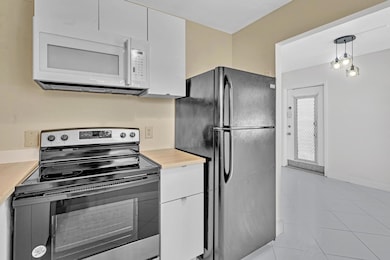 365 Flanders Dr unit H, Delray Beach, FL 33484 - photo 7