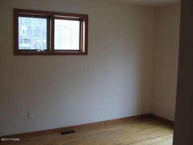 280 Water Forest Dr, Dingmans Ferry, PA 18328 - photo 4