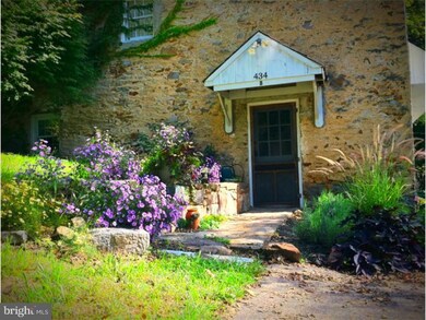 434 Conestoga Rd unit B, Malvern, PA 19355 - photo 2