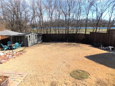 204 S Rolling Meadows Dr, Wylie, TX 75098 - photo 4