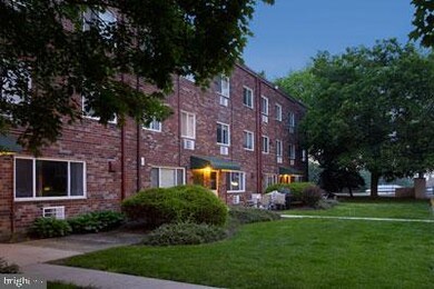 104 W North Ln unit B2, Conshohocken, PA 19428 - photo 2