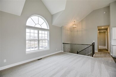 811 Cedar Ridge Dr, Raymore, MO 64083 - photo 6