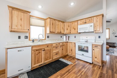 2218 Ridgedale Dr SE, Alexandria, MN 56308 - photo 7