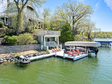Waterfront Decks & Pier