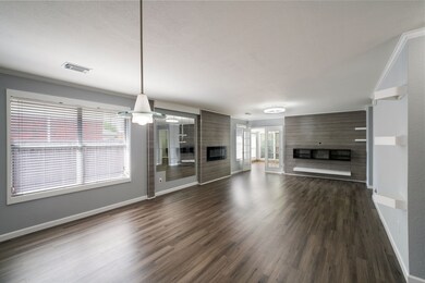 6563 Sutton Meadows Dr, Houston, TX 77086 - photo 6