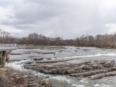 60 Winooski Falls Way unit 1414, Winooski, VT 05404 - photo 3