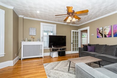 32 Parker St, Saugus, MA 01906 - photo 5