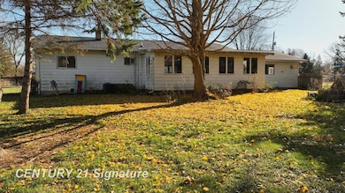 3201 Gehring Dr, Flint, MI 48506 - photo 5