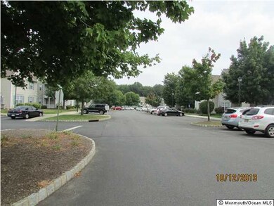 310 Wedgewood Cir, Belford, NJ 07718 - photo 2