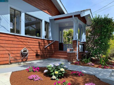 2420 Sacramento St, Berkeley, CA 94702 - photo 3