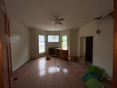 519 Douglas Ave unit 521, Elgin, IL 60120 - photo 3