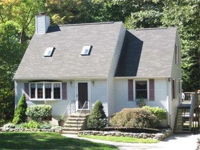 48 Hollywood Dr, Charlton, MA 01507 - photo 2