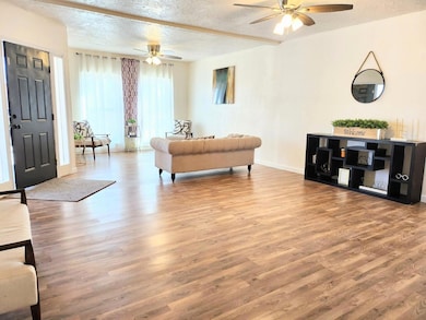 1599 Catham Cir, Horizon City, TX 79928 - photo 5