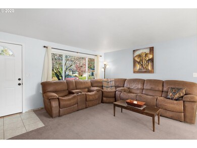 1373 NE Village Squire Ct, Gresham, OR 97030 - photo 3