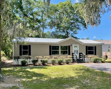 418 W Railroad Ave, MacClenny, FL 32063 - photo 4