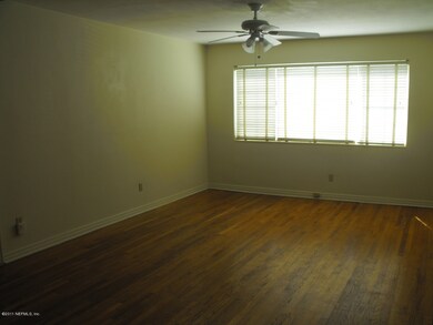3637 Oak St unit 4, Jacksonville, FL 32205 - photo 3