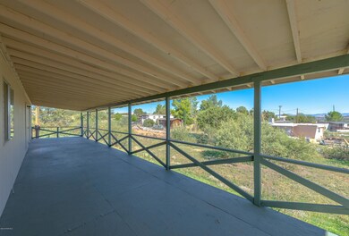 002_Front Deck