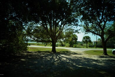 55 Delaney Cir, Seabrook, SC 29940 - photo 2