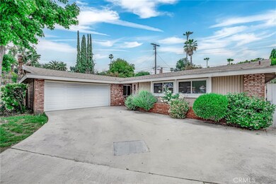 20756 Clarendon St, Woodland Hills, CA 91367 - photo 2