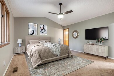 67 Walney Dr, Bella Vista, AR 72715 - photo 4