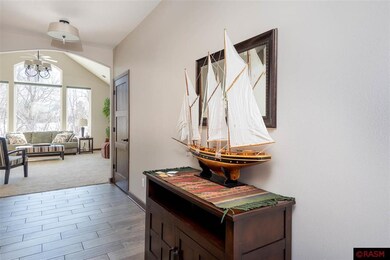 14 Howard Ct, North Mankato, MN 56003 - photo 3