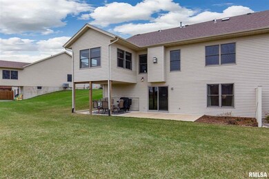 5355 Friendship Dr, Davenport, IA 52804 - photo 3