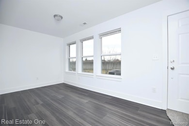 2904 Zana, Troy, MI 48085 - photo 4